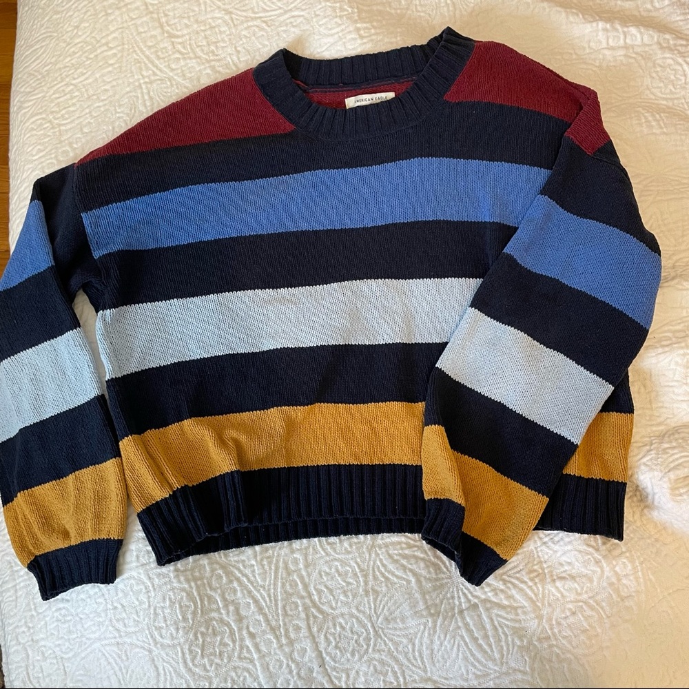 American Eagle sweater